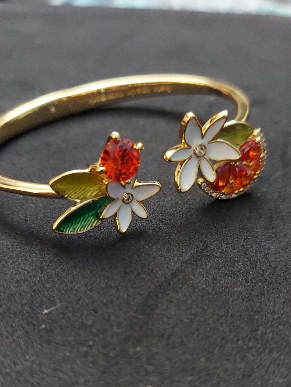 Kate Spade Sweet Citrus Hinge Cuff Bracelet With Enamel Flowers And Gems New - Picture 3 of 6